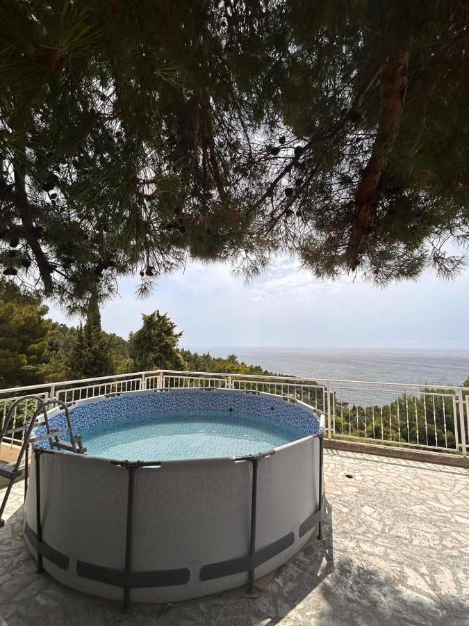 Apartments Nautilus Ulcinj Bagian luar foto
