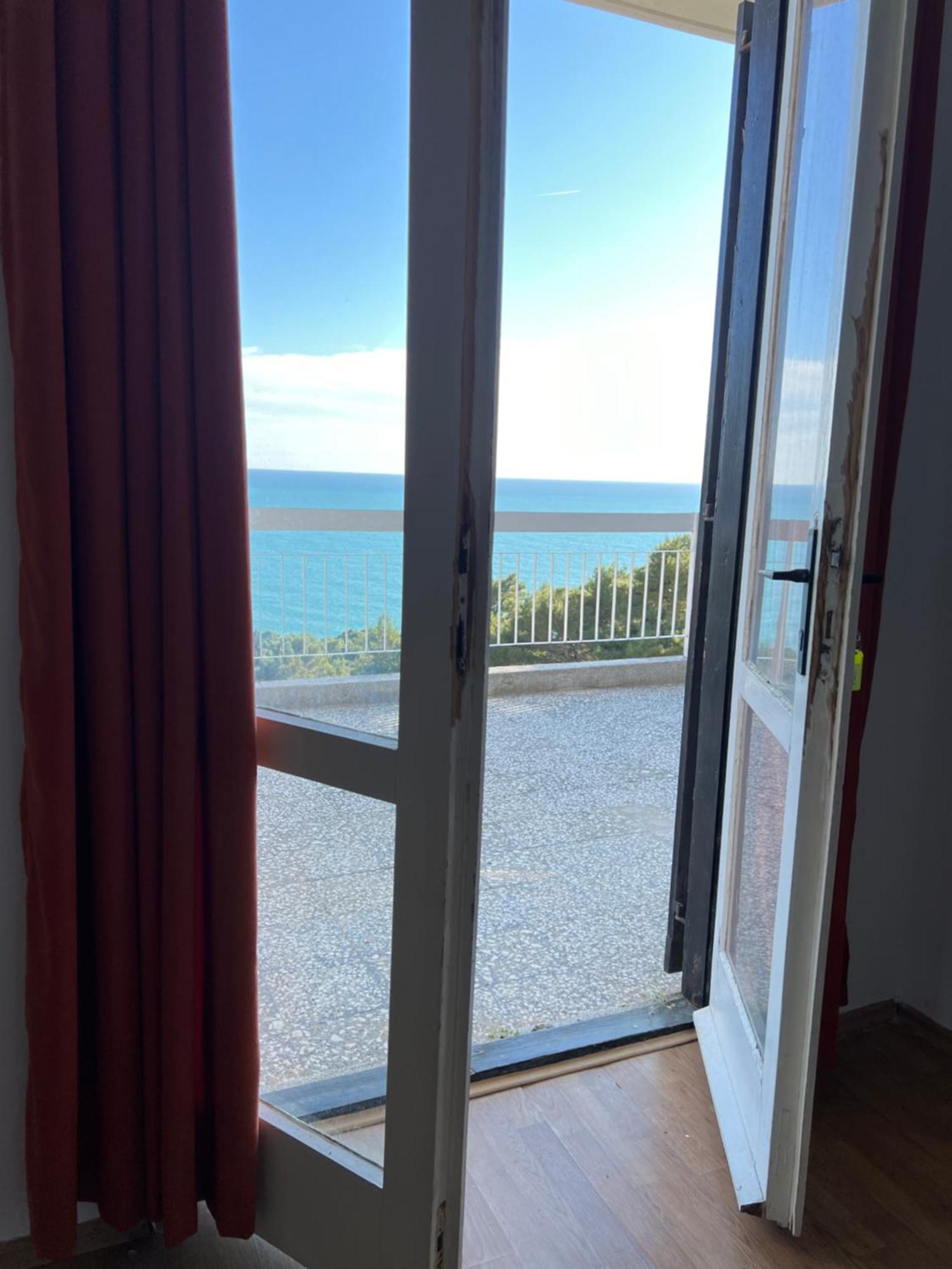 Apartments Nautilus Ulcinj Bagian luar foto