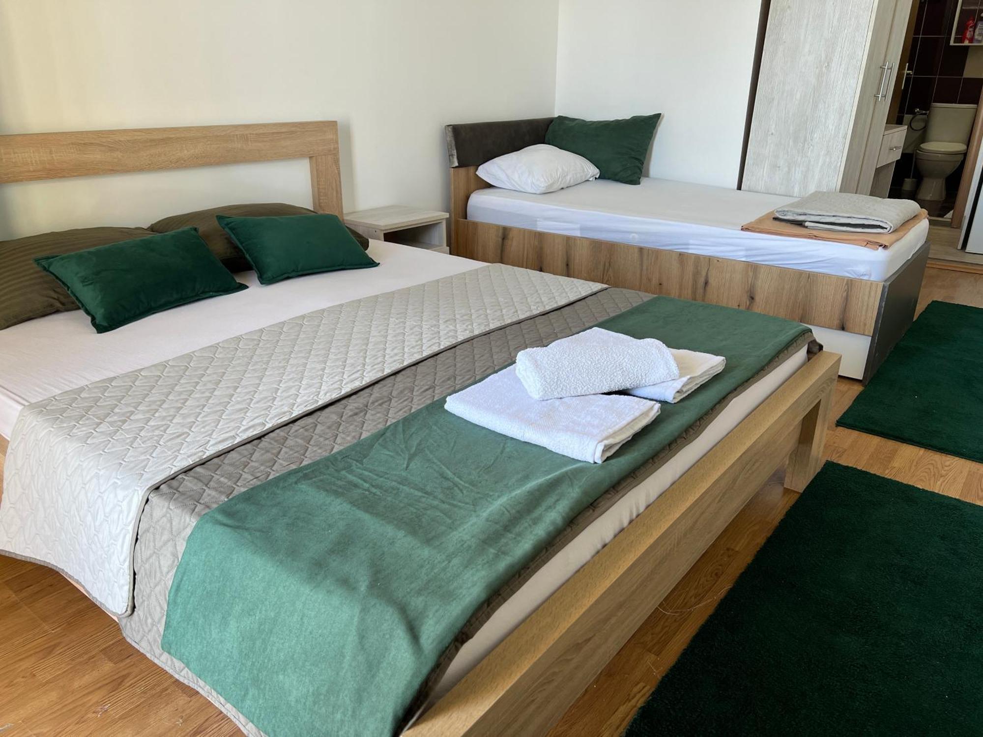 Apartments Nautilus Ulcinj Bagian luar foto
